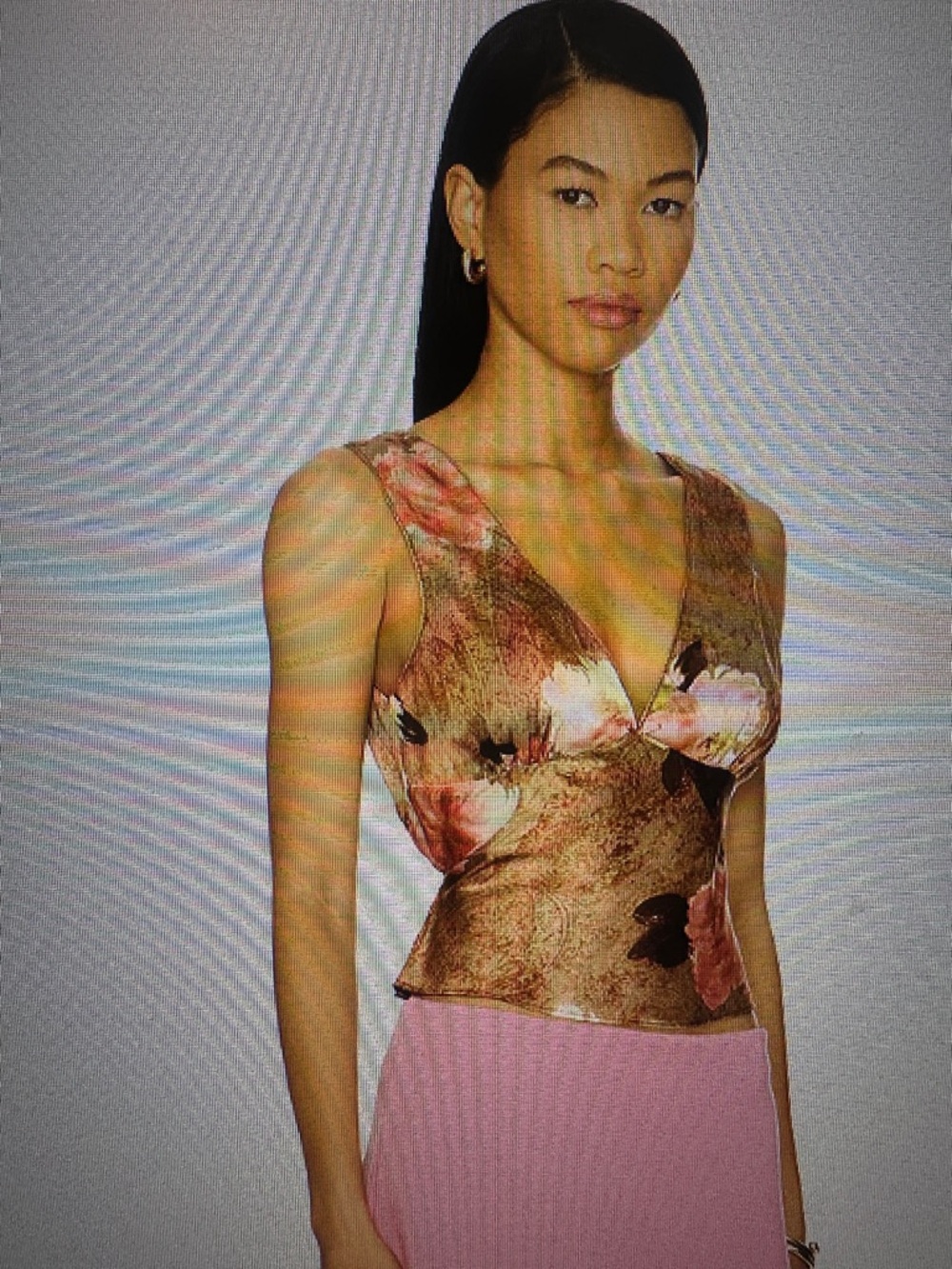 REVOLVE Brown Floral V-Neck Sleeveless Blouse with Pink Blooms - Picture 2 of 3